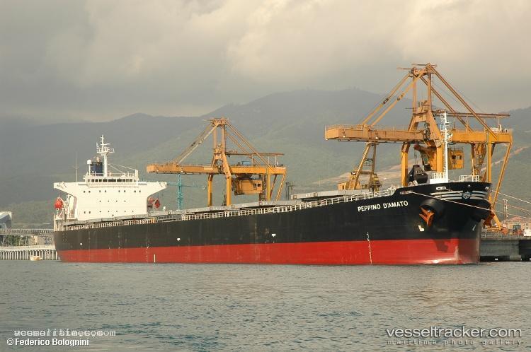 Kartini-Baruna - Bulk Carrier vessel registered in Indonesia