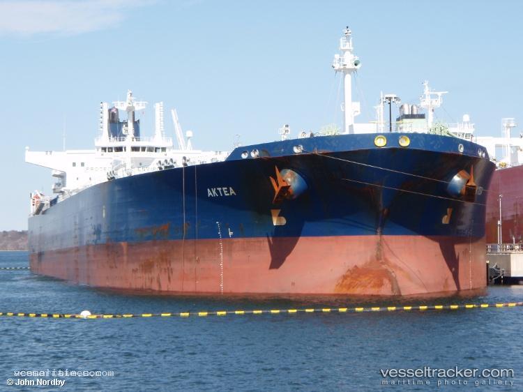 Long-Xiang - Crude Oil Tanker vessel registered in Barbados