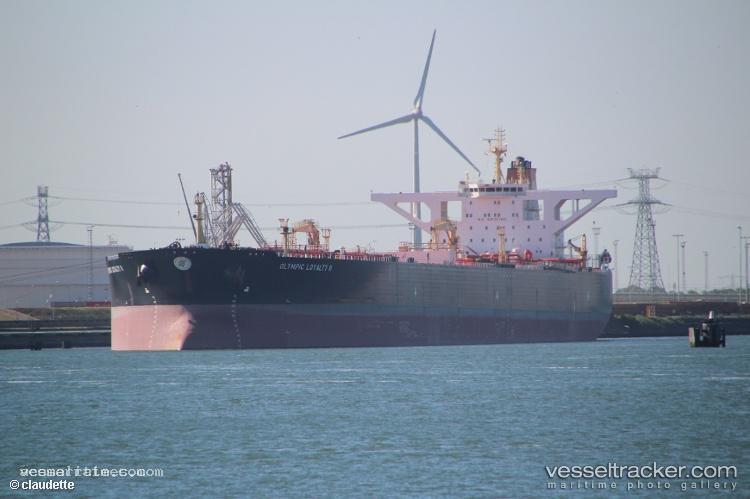 Selena - Crude Oil Tanker vessel registered in Curacao
