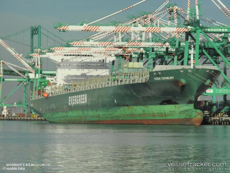 Conti-Chivalry - Container Ship vessel registered in Liberia