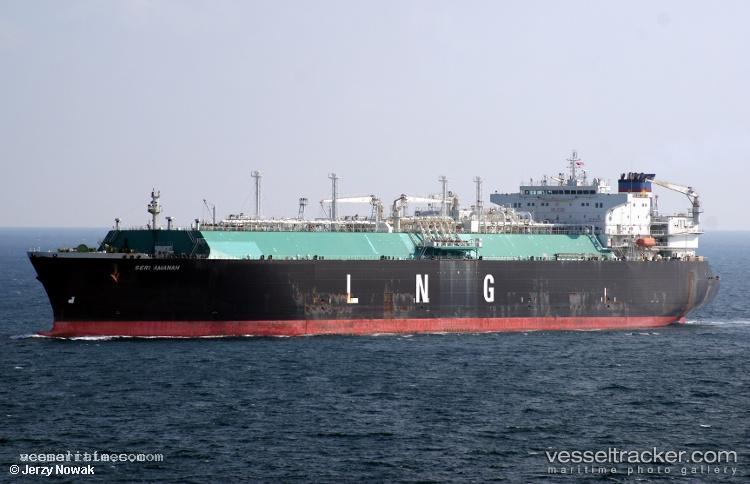 Seri-Amanah - Lng Tanker vessel registered in Malaysia