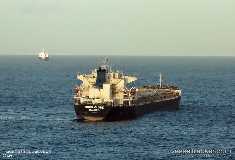 Ah-Globe - Bulk Carrier vessel registered in Panama