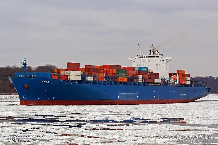 Panda-009 - Container Ship vessel registered in Portugal
