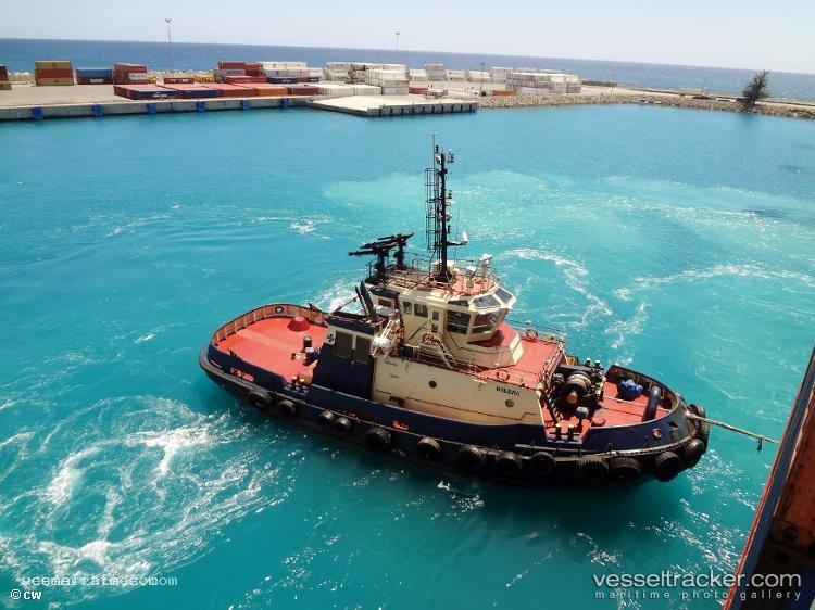 Malena - Tug vessel registered in Dominican Republic