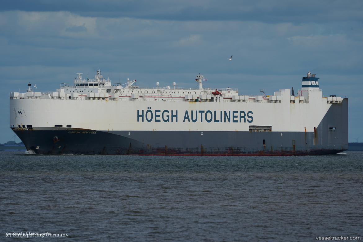 Liberty-New-York - Vehicles Carrier vessel registered in Marshall Islands