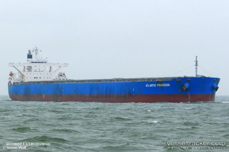 Star-Princess - Bulk Carrier vessel registered in Bahamas