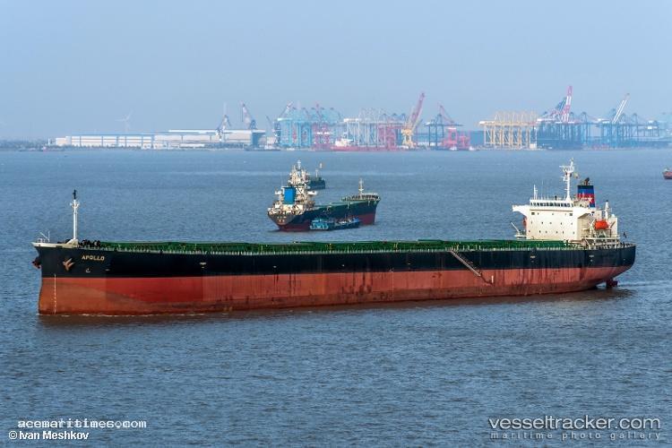 Apolo - Bulk Carrier vessel registered in Marshall Islands