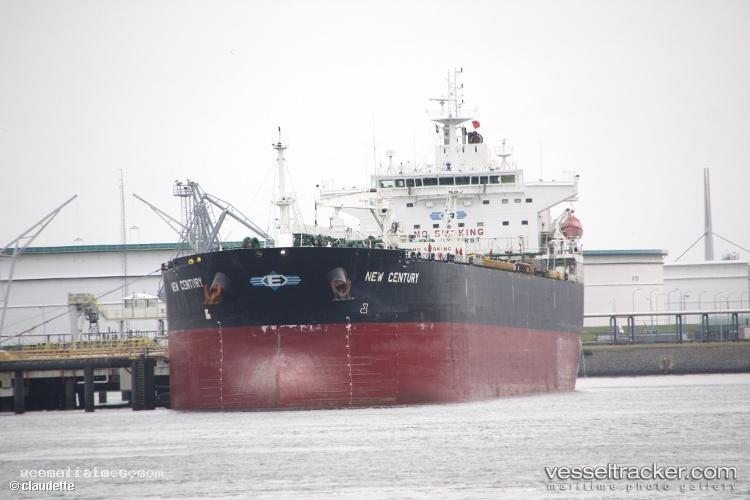 Valente - Crude Oil Tanker vessel registered in Palau