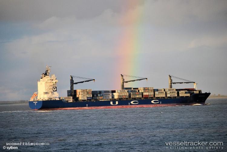 Msc-Falcon-Iii - Container Ship vessel registered in Liberia