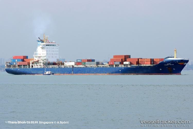 Big-Breezy - Container Ship vessel registered in Liberia