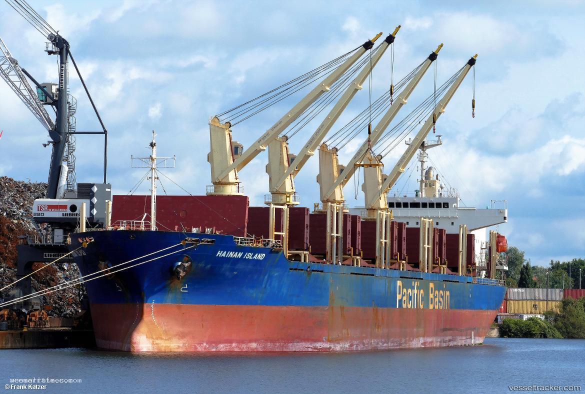 Rui-Yuan - Bulk Carrier vessel registered in Liberia