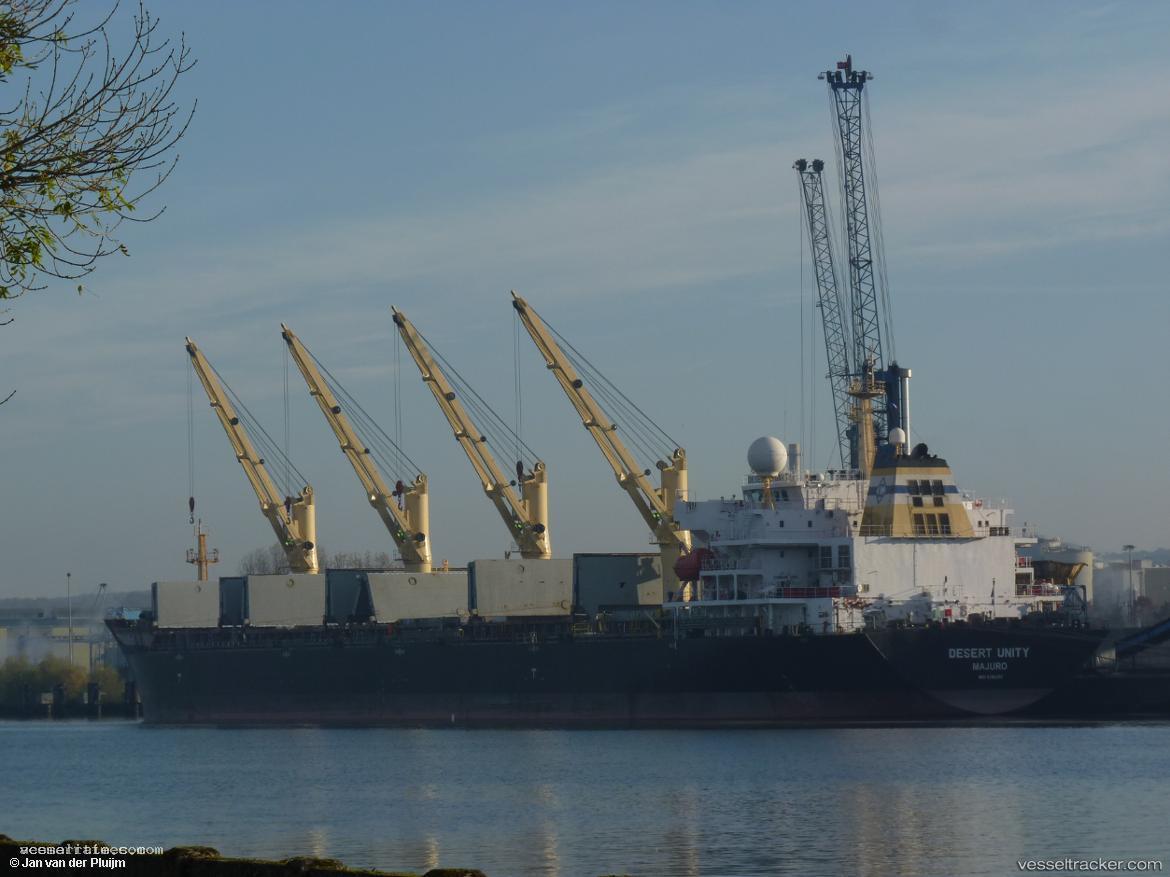 My-Dream - Bulk Carrier vessel registered in Liberia