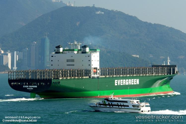 Ever-Superb - Container Ship vessel registered in Singapore