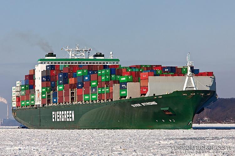 Ever-Strong - Container Ship vessel registered in Singapore
