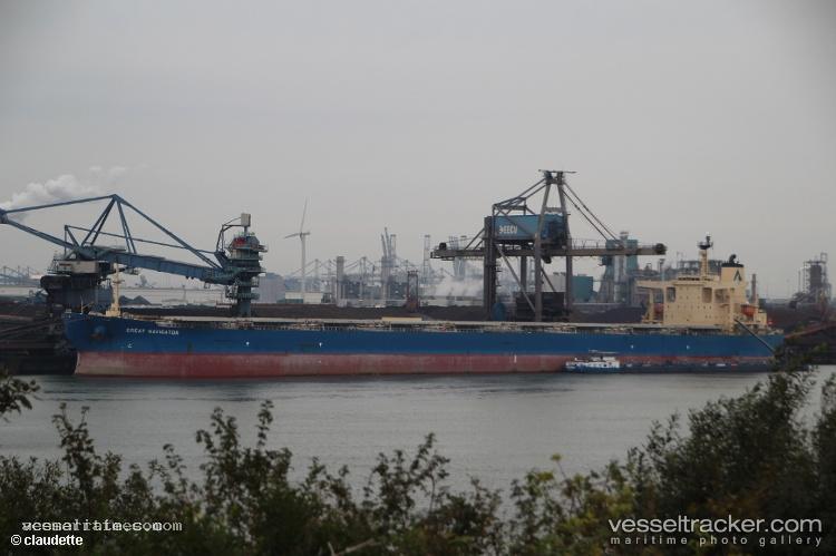 Deyi-Confidence - Bulk Carrier vessel registered in Panama