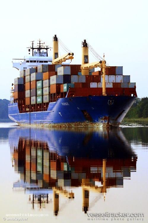 Eagle-Ii - Container Ship vessel registered in Marshall Islands