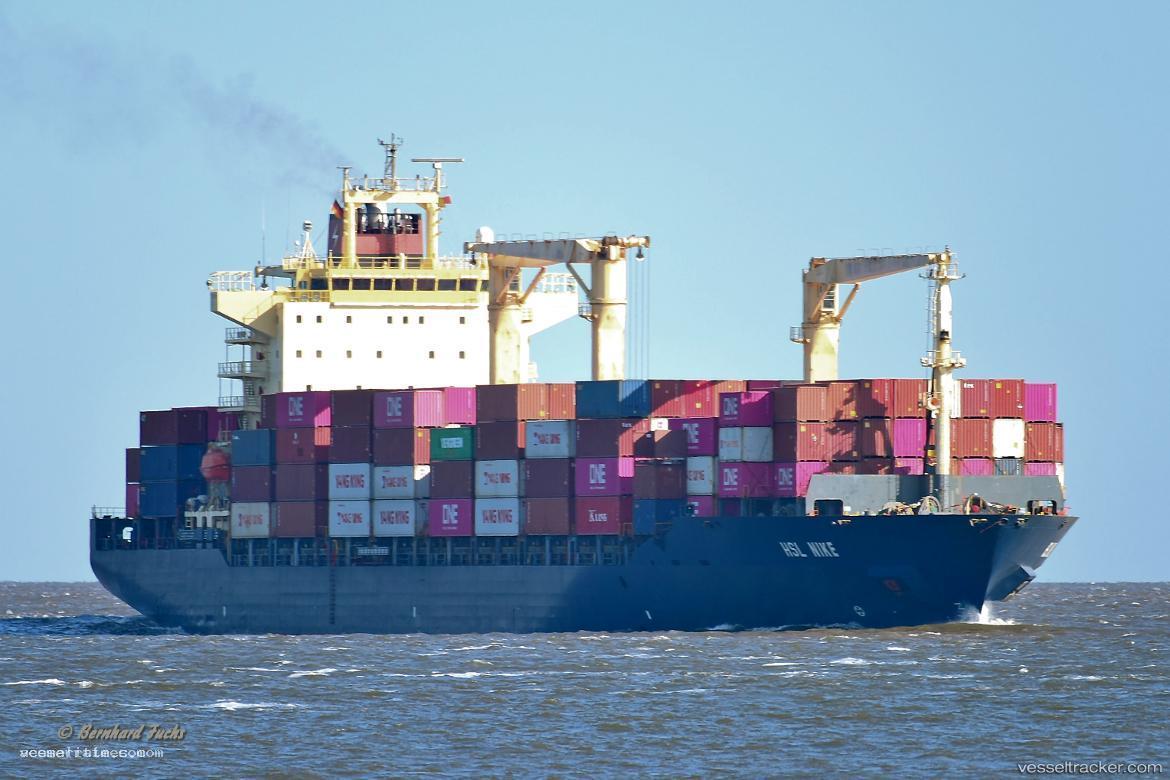 Hsl-Nike - Container Ship vessel registered in Liberia