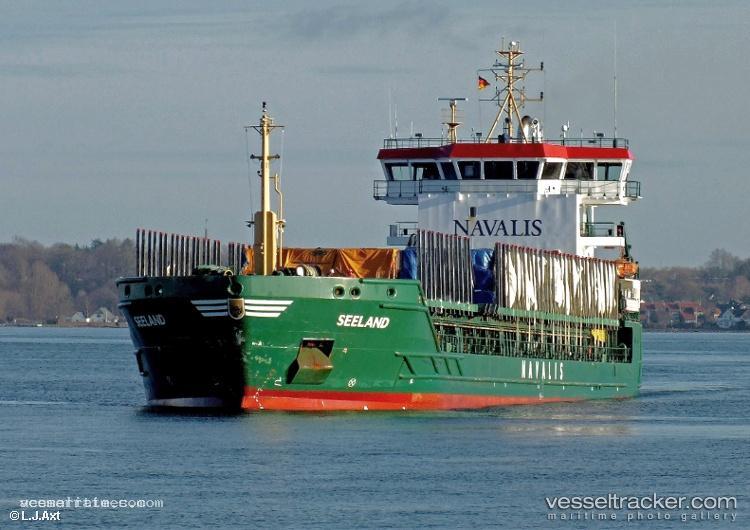 Seeland - Deck Cargo Ship vessel registered in Portugal