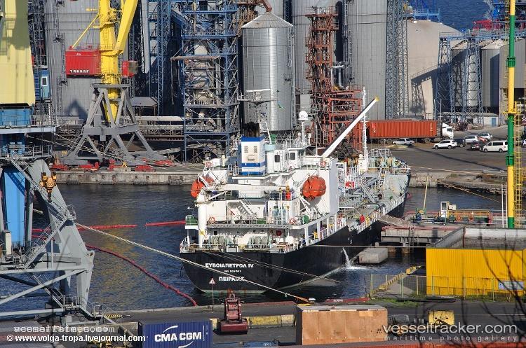 Eviapetrol-Iv - Chemical Oil Products Tanker vessel registered in Greece