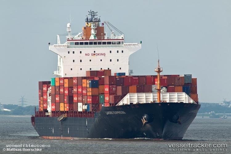 Seaspan-Lahore - Container Ship vessel registered in Hong Kong