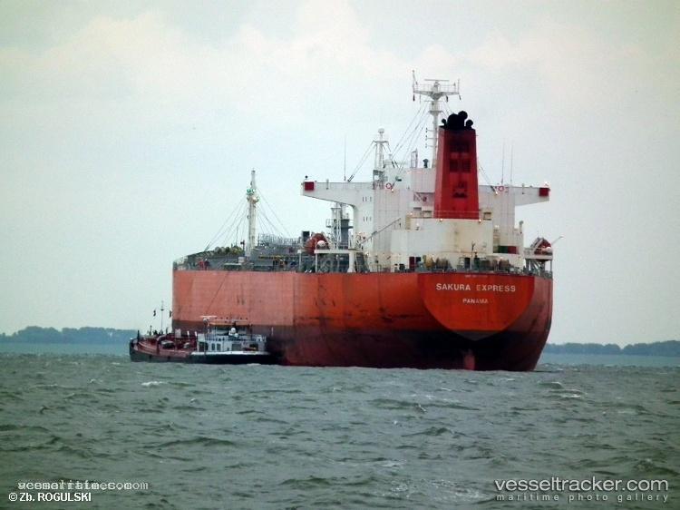 Porewit - Oil Products Tanker vessel registered in Panama