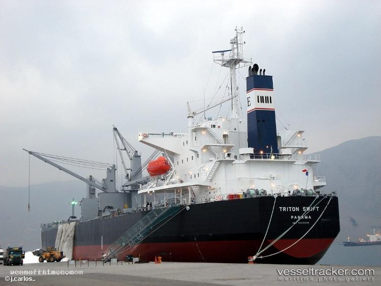 Pvt-Sapphire - Bulk Carrier vessel registered in Vietnam