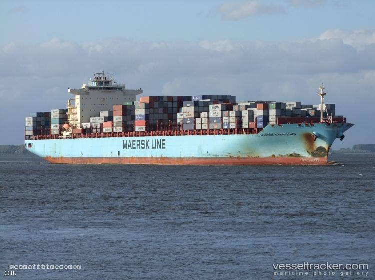 Maersk-Stralsund - Container Ship vessel registered in Singapore