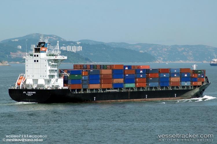 Chiquita-Voyager - Container Ship vessel registered in Liberia