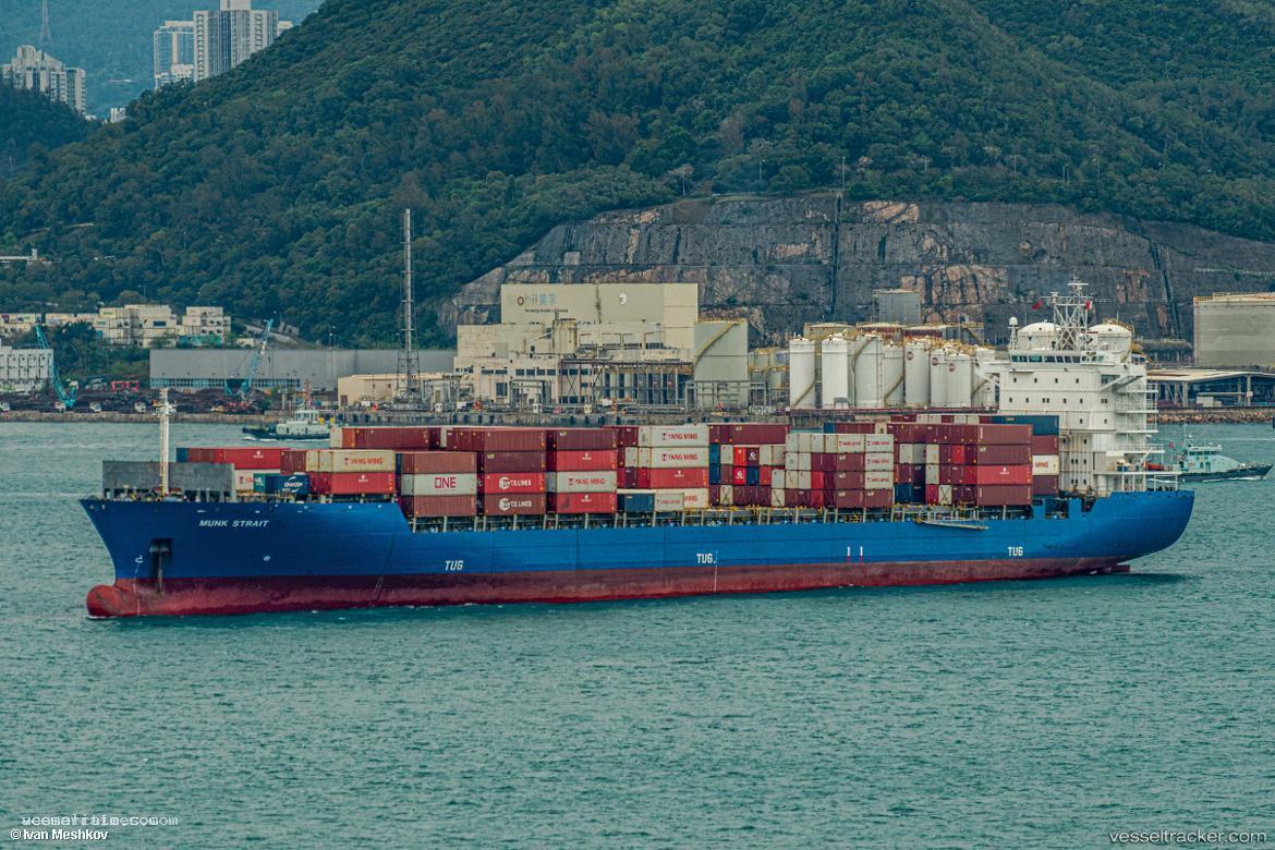 Msc-Ulsan-Iii - Container Ship vessel registered in Panama