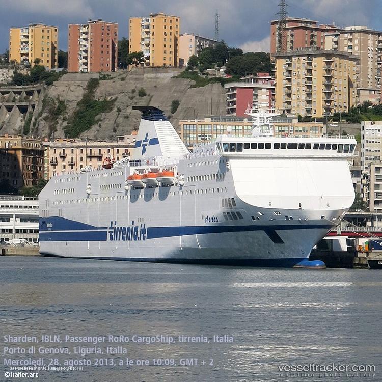 Gnv-Auriga - Passenger Ro Ro Cargo Ship vessel registered in Italy