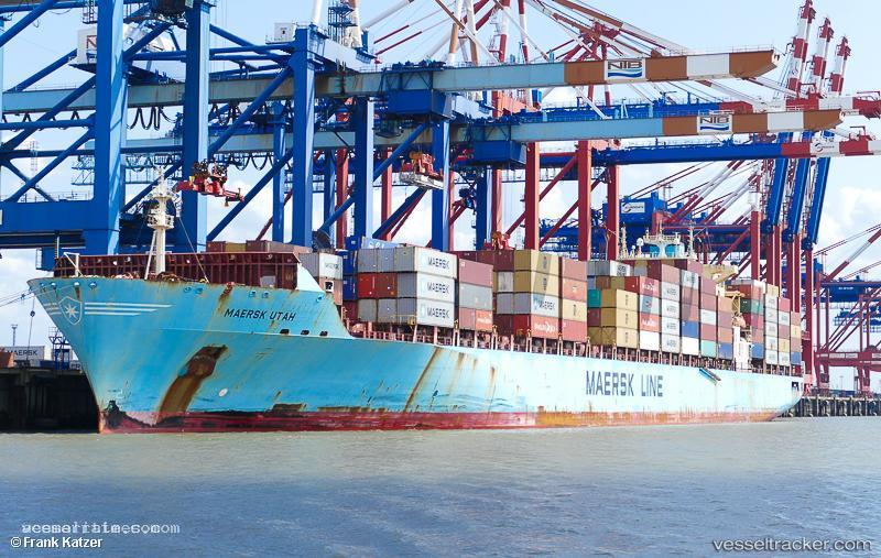Maersk-Utah - Container Ship vessel registered in Singapore