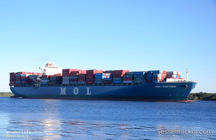 Wan-Hai-622 - Container Ship vessel registered in Singapore