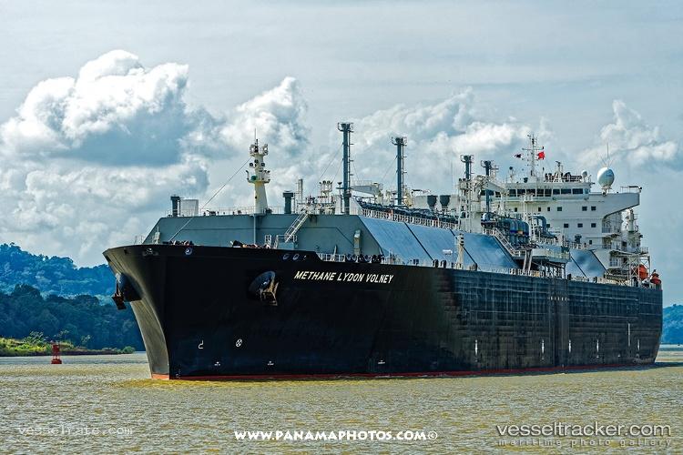 Cch-Gas - Lng Tanker vessel registered in Marshall Islands