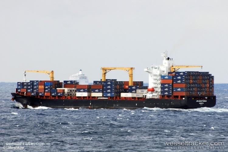 Msc-Corinna - Container Ship vessel registered in Panama