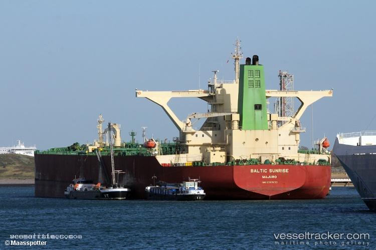 Uranus - Crude Oil Tanker vessel registered in Curacao