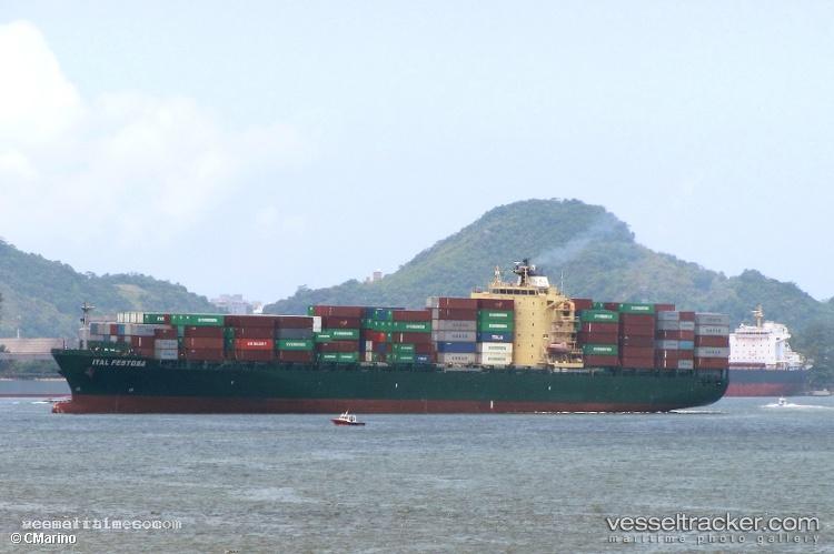 Navios-Verano - Container Ship vessel registered in Marshall Islands