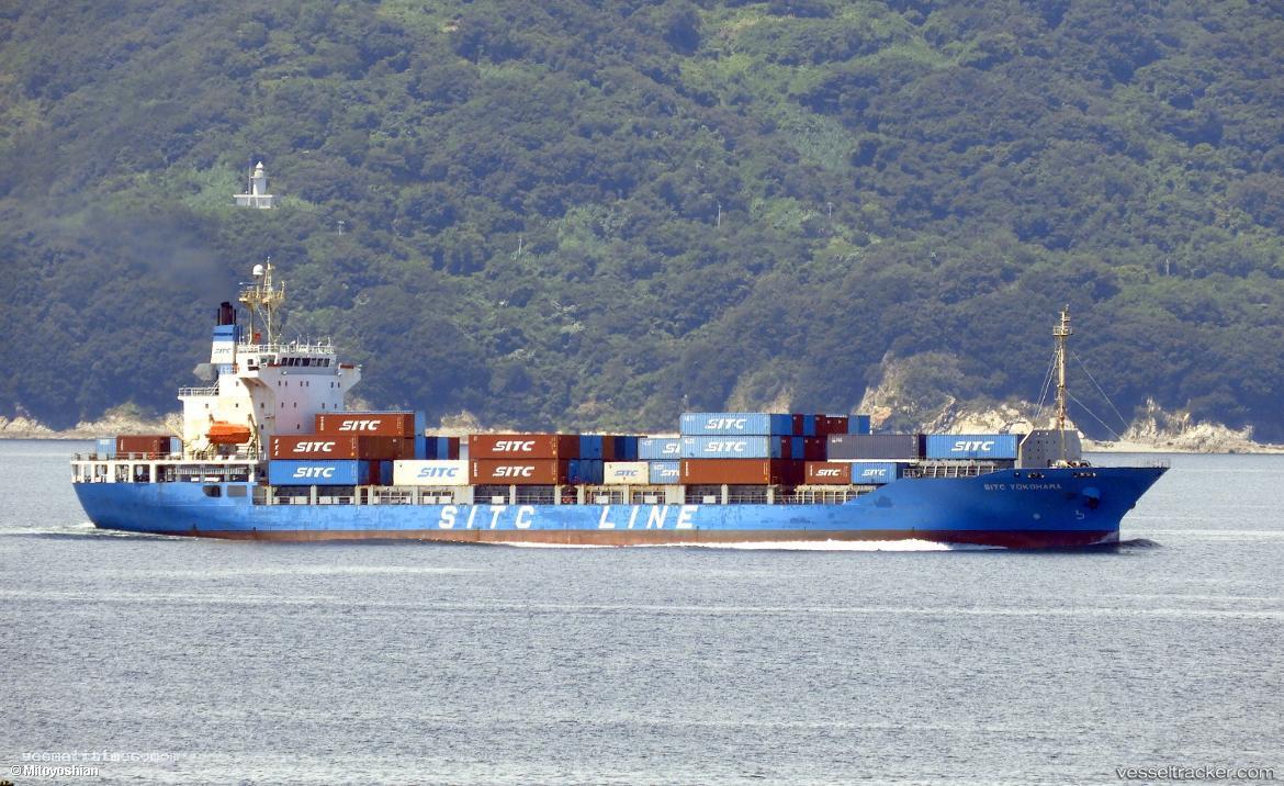 Sitc-Yokohama - Container Ship vessel registered in Panama