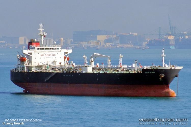 Top-Grand - Crude Oil Tanker vessel registered in Panama