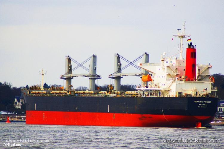 Icarius - Bulk Carrier vessel registered in Marshall Islands