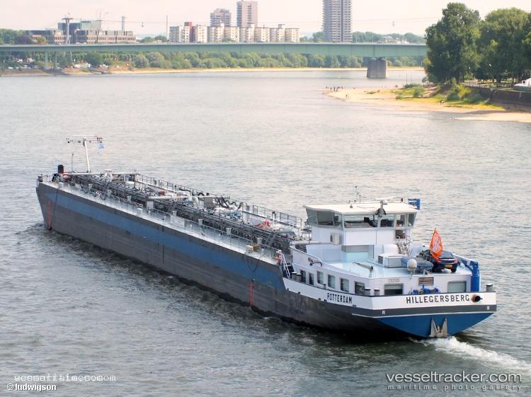 Hillegersberg - Other Tanker vessel registered in Netherlands