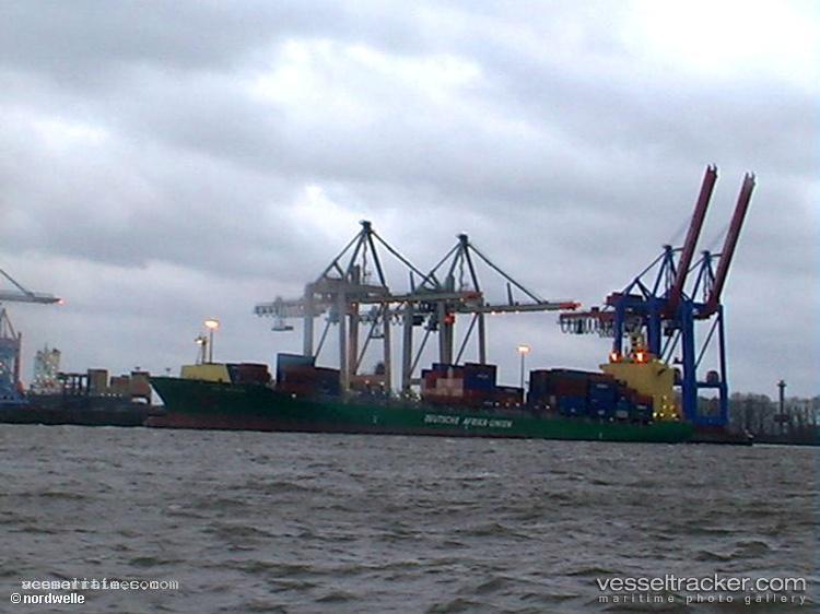 Jeju-Island - Container Ship vessel registered in Marshall Islands