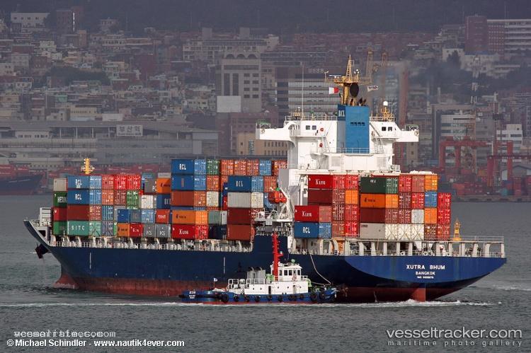 Hmm-Davao - Container Ship vessel registered in South Korea