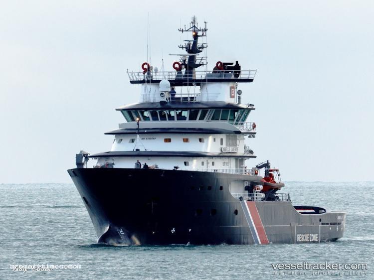 Abeille-Liberte - [tug.offshore_tug_supply] vessel registered in France