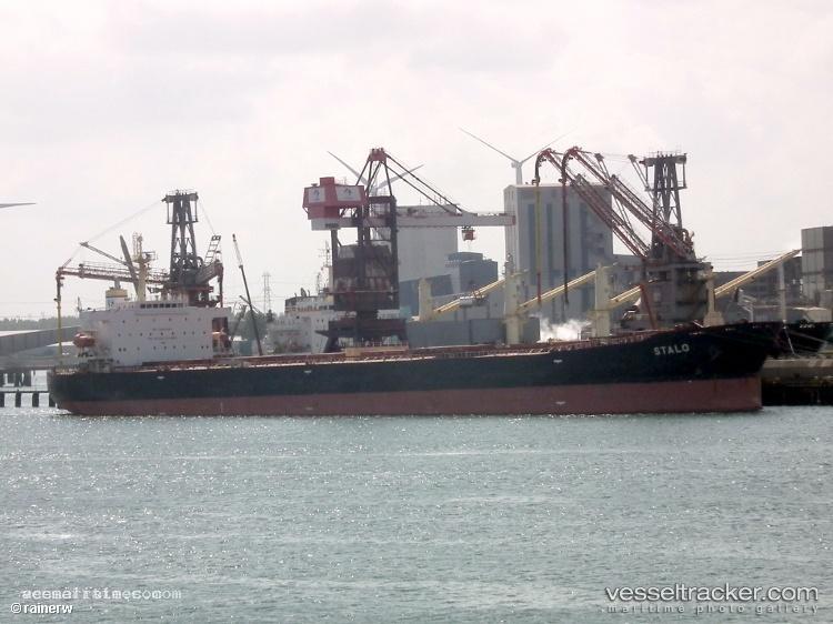 Cymona-Star - Bulk Carrier vessel registered in Cyprus