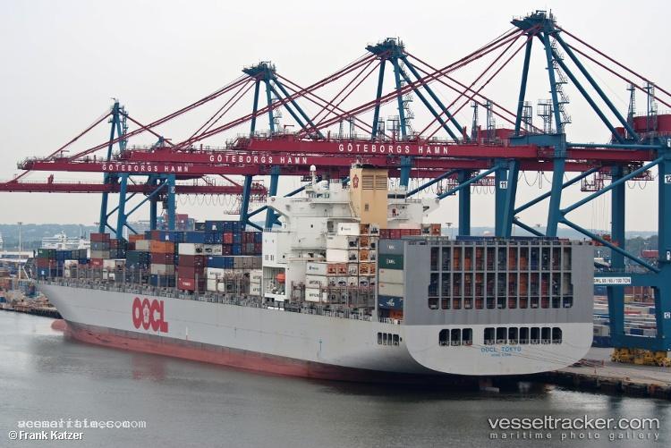 Oocl-Tokyo - Container Ship vessel registered in Hong Kong
