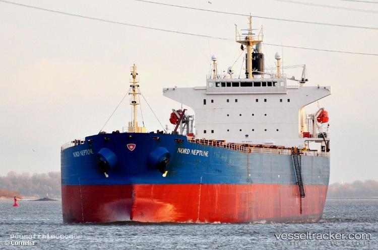 The-Giver - Bulk Carrier vessel registered in Panama