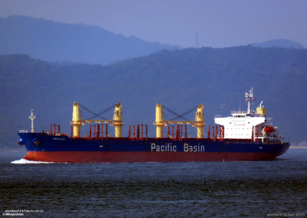 Corio-Bay - Bulk Carrier vessel registered in Hong Kong
