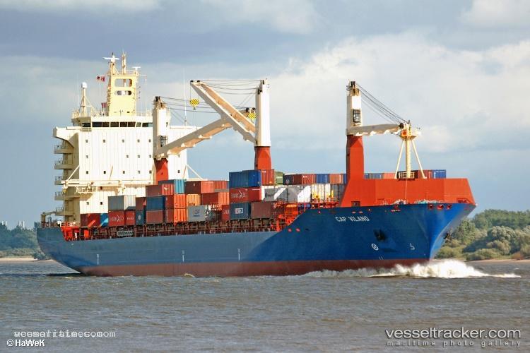 Hutton - Container Ship vessel registered in Liberia