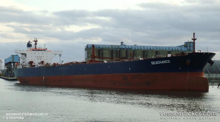 Lyra - Crude Oil Tanker vessel registered in Panama
