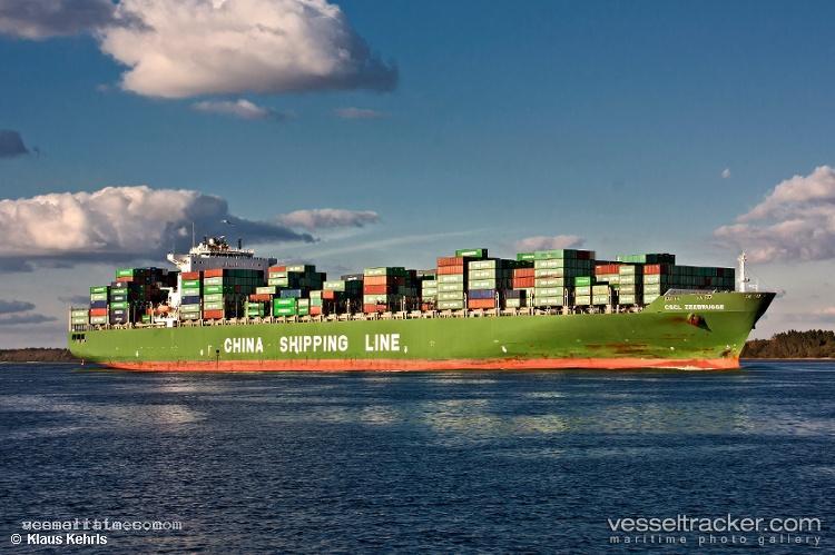 Cscl-Zeebrugge - Container Ship vessel registered in Hong Kong